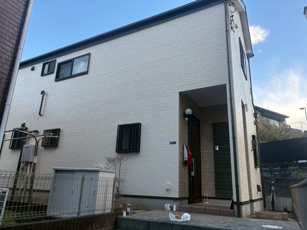 S様邸　外壁塗装屋根カバーリフォーム工事